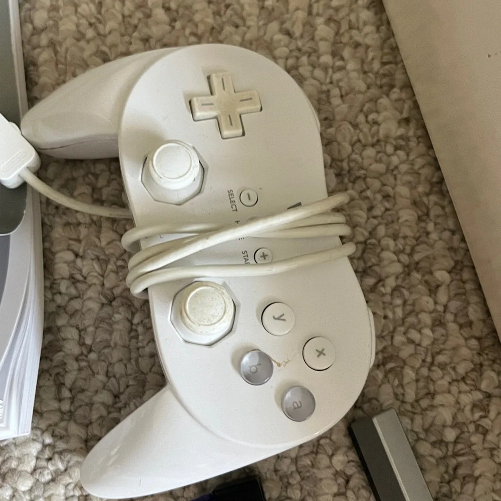 Nintendo Wii Console Set with White Accessories